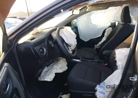 2019 Toyota Corolla Le z USA, uszkodzony, nr VIN 5YFBURHE0KP904943